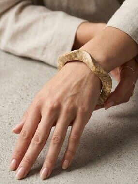 Unique Marble Curved Wave Bangle BRACELET size 8"